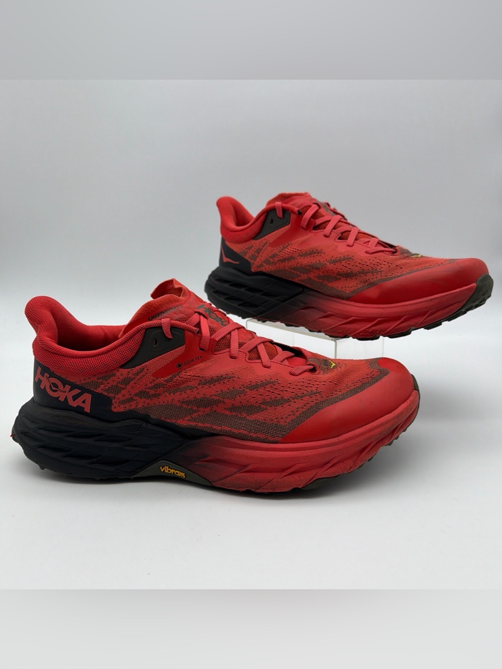 Hoka Speedgoat 5 GTX Gore-Tex Mens 11D Trail Running Shoes Low Top Sneakers